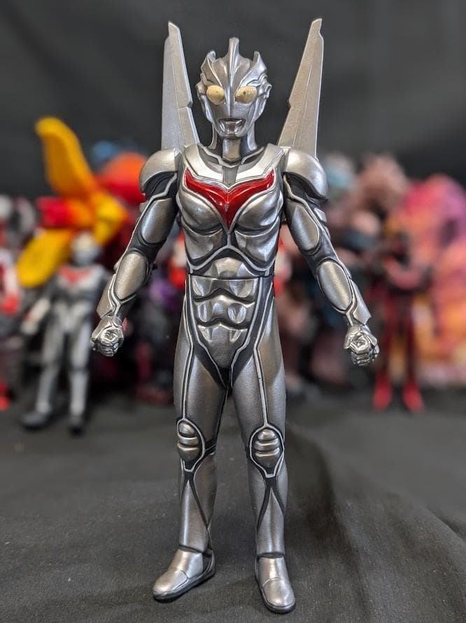 ウルトラマンネクサス＆登場怪獣・宇宙人（バンダイ）ソフビフィギュア７体セット＋２
