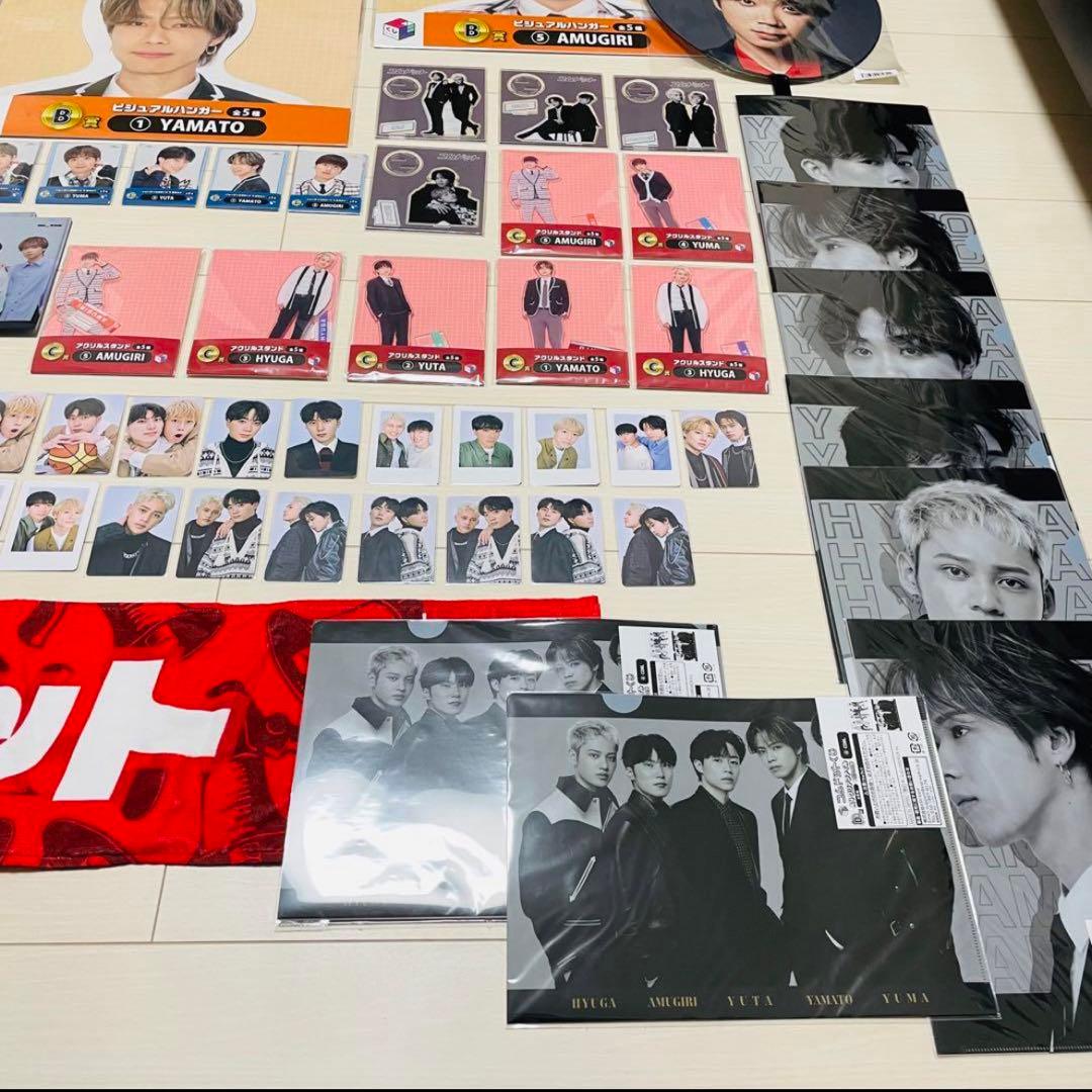 コムドット　YouTuber グッズ　まとめ売り