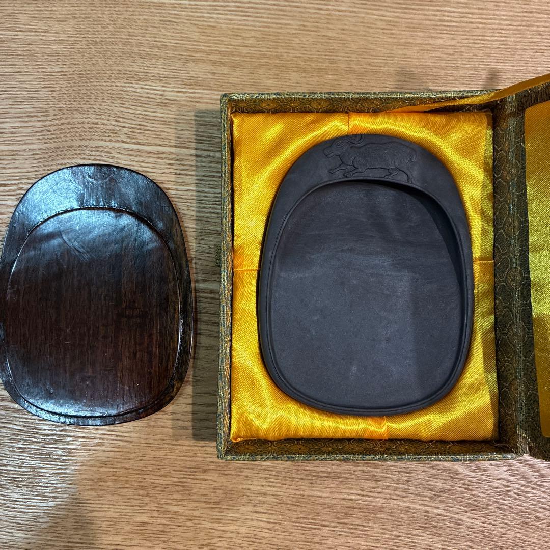 端溪 麻子坑　硯　羊　箱入り　蓋付き　習字　アンティーク　レトロ　ヴィンテージ