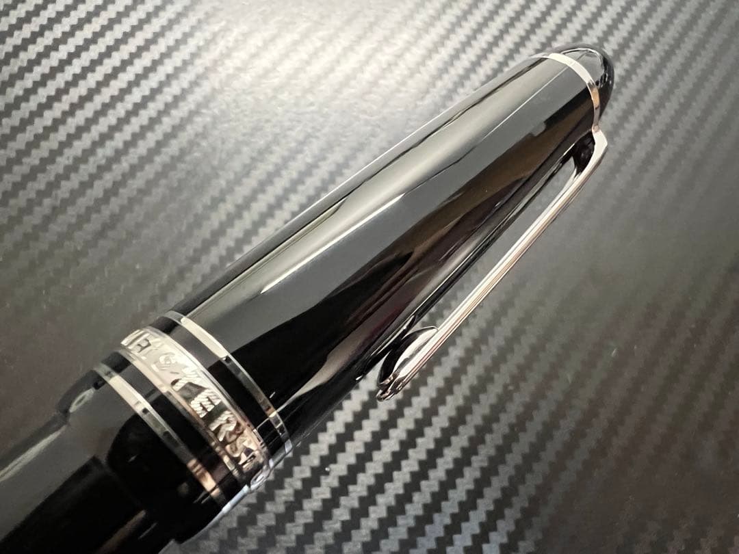 モンブラン 未使用に近い ル・グラン P161 ボールペン プラチナライン