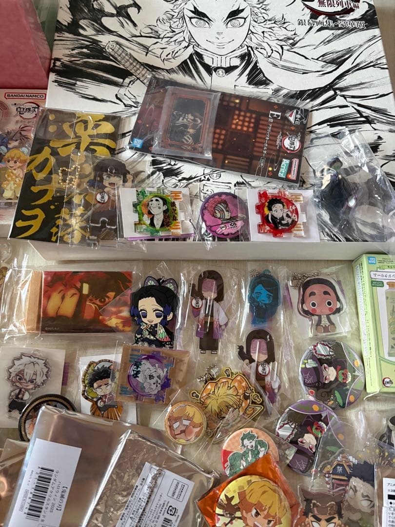 アニメグッズ 鬼滅の刃　大量　まとめ売り