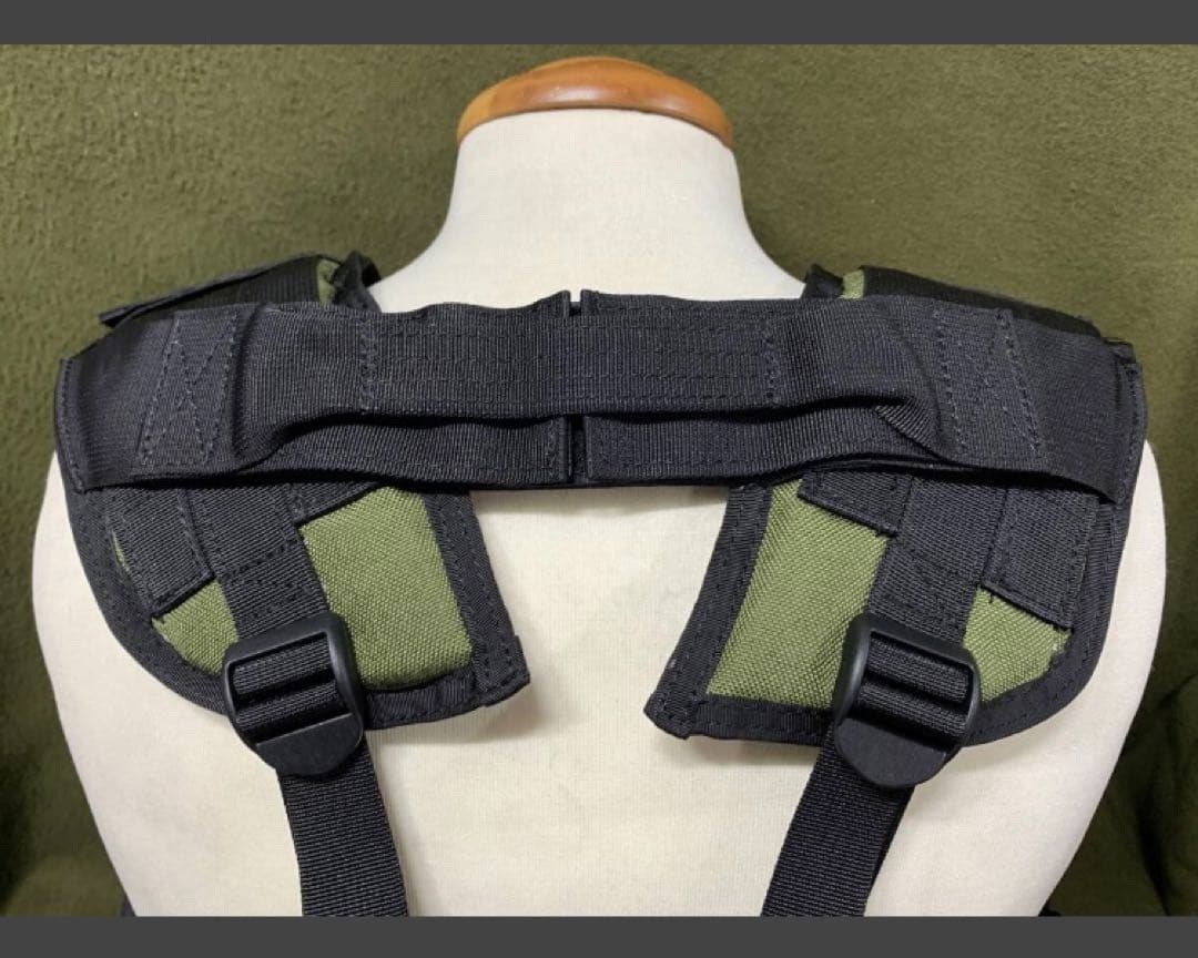 レプリカ SOE タクティカル ベスト