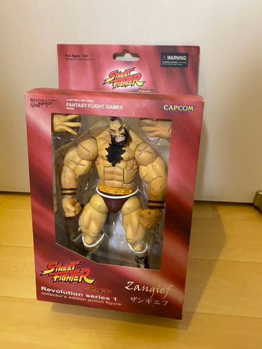中古　ソタ　ザンギエフ　ストリートファイター　ストⅡ プロレス　フィギュア