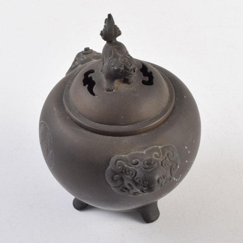 中国　古銅宣徳銅　獅子摘　刻漢詩文　三つ足香炉　N　9001