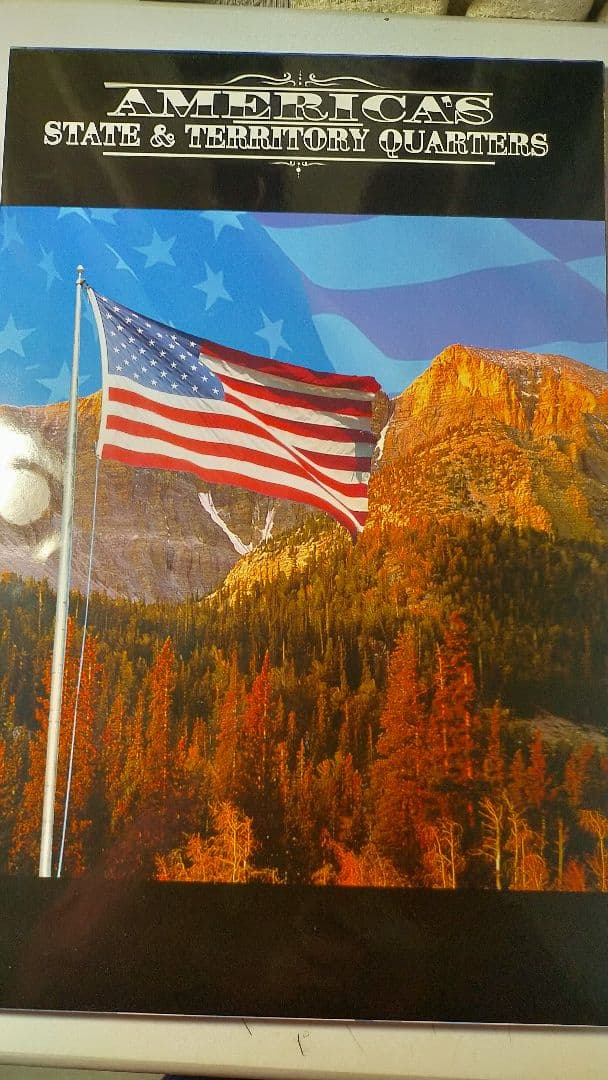 ☆。「アメリカ50州記念収納アルバム」(全50州収納済)。