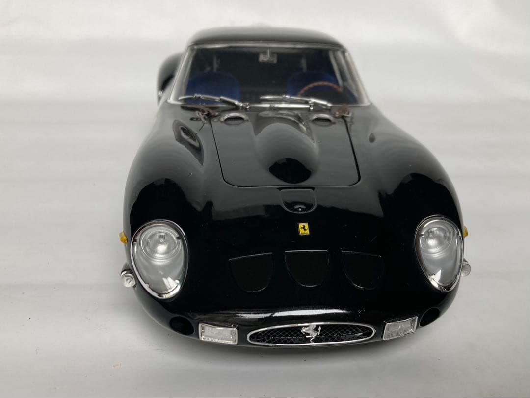 フェラーリ F250 1/18 ブラック ダイキャストモデル 大幅値下げ！