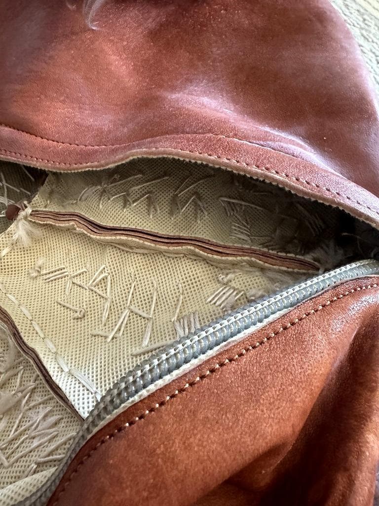 モロッコ　本革　オリジナルデザイン　プフ　オットマン　グリーン