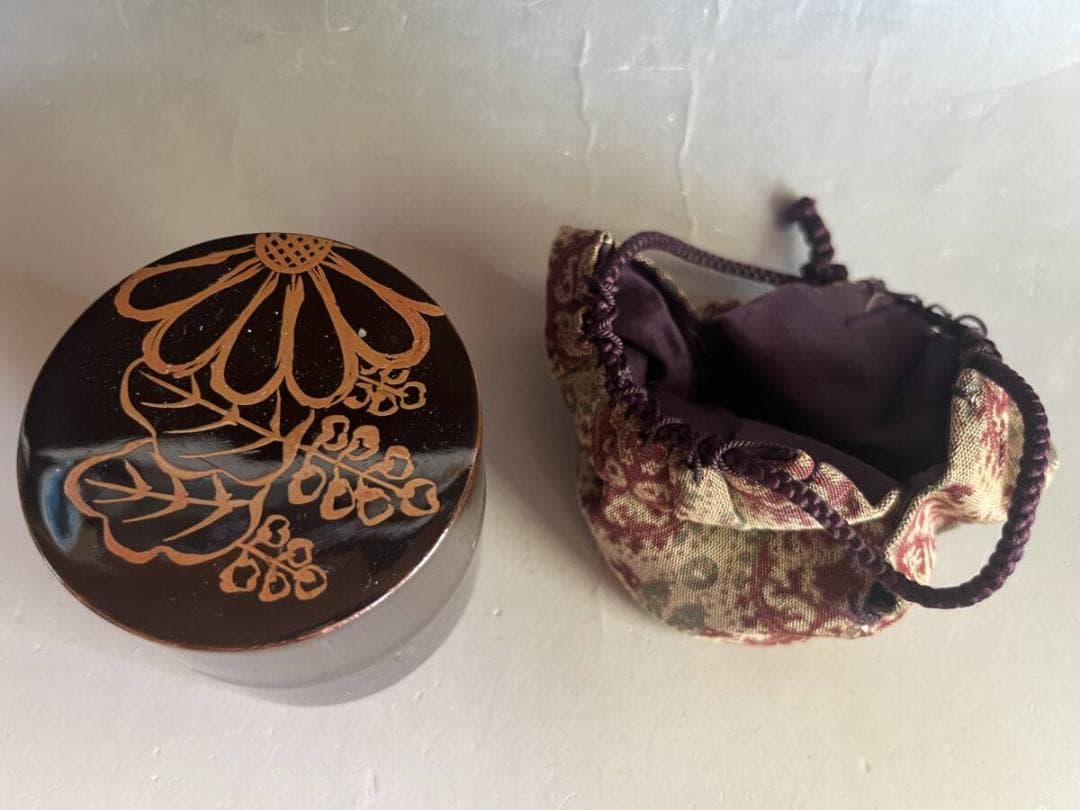 棗■なつめ 漆器茶入れ 桐・菊紋 丸棗 お茶道具 古美術 時代物 骨董品■