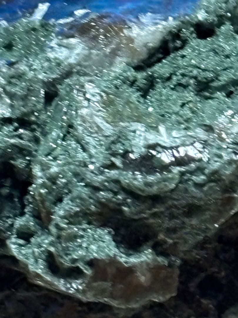 高品質ヒマラヤ産マニハールルチルの原石です！激レア貴重な商品です