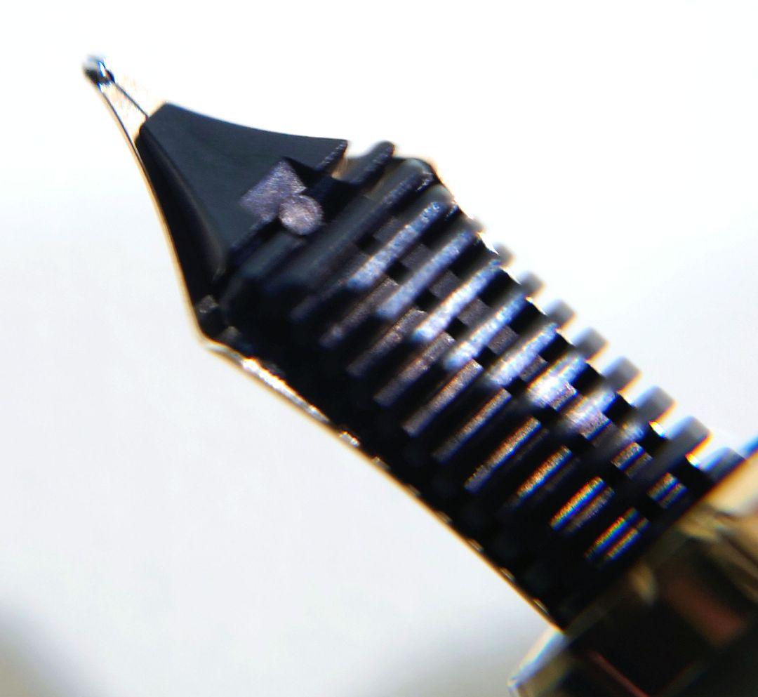 SAILOR FOUNDED 1911万年筆 ペン先14K