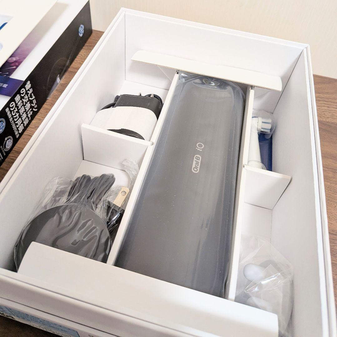 ブラウン オーラルB 電動歯ブラシ iO9 IOM92J22ACBK-W