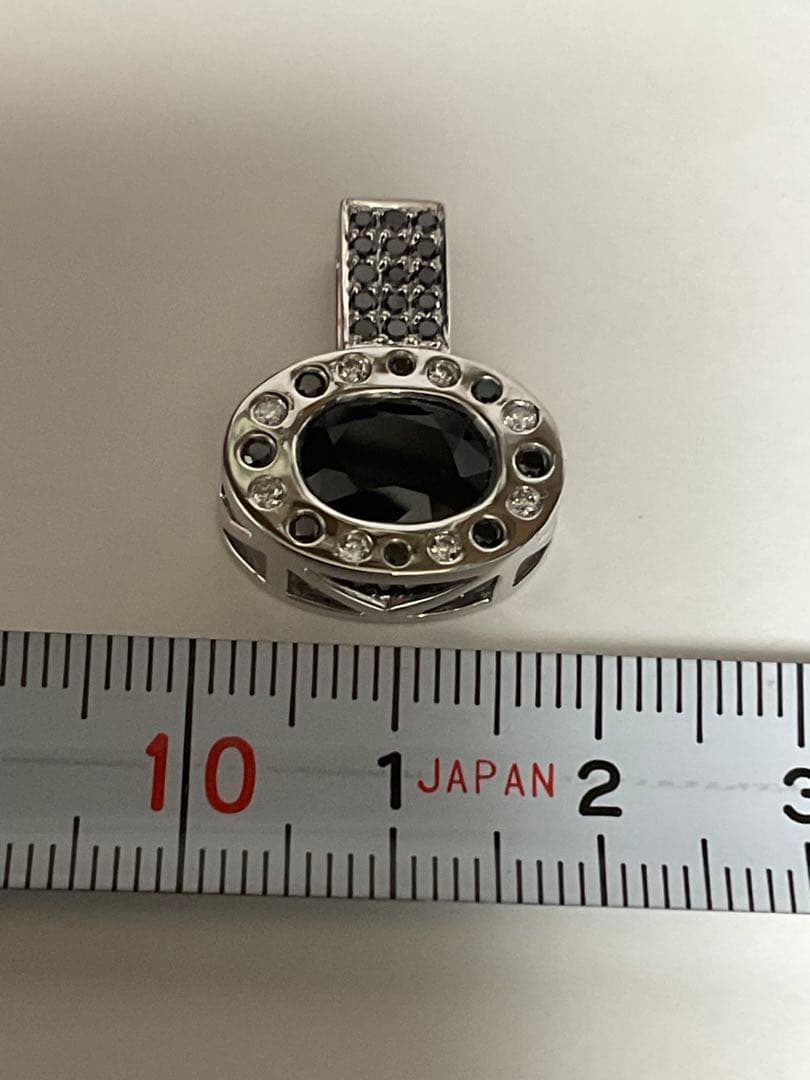 KARATIカラッチペンダントヘッド