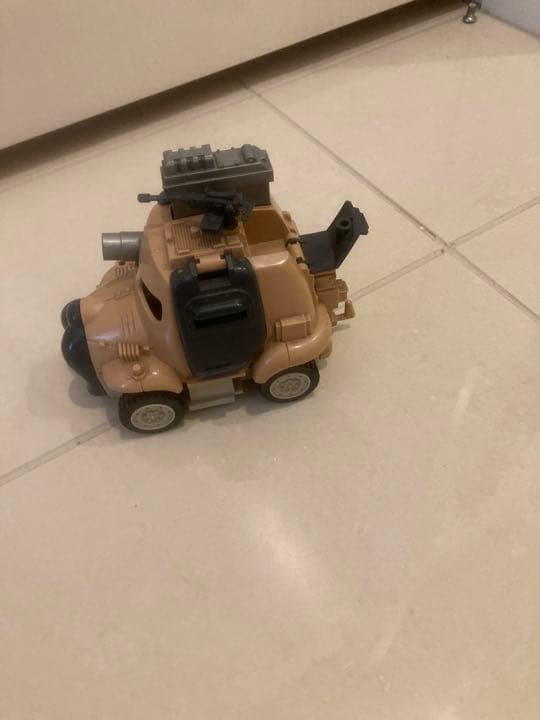 トミカ　60年前のおもちゃ　ちゃんとすごく早く走ります