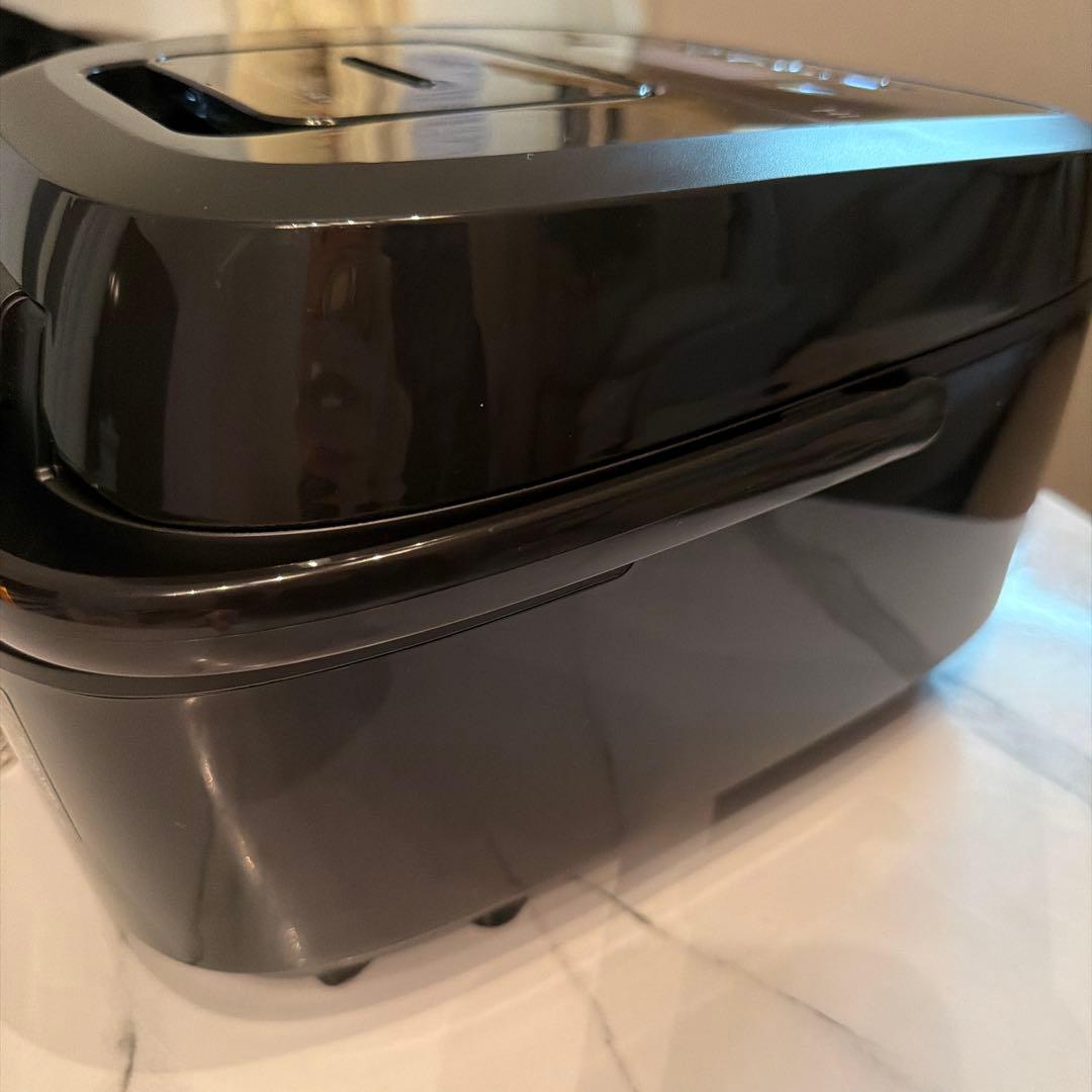 パナソニック炊飯器　Panasonic SR-FE101