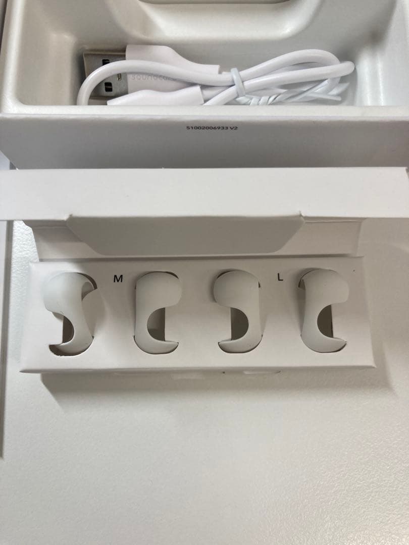 ほぼ未使用　soundcore AeroClip ワイヤレスイヤホン