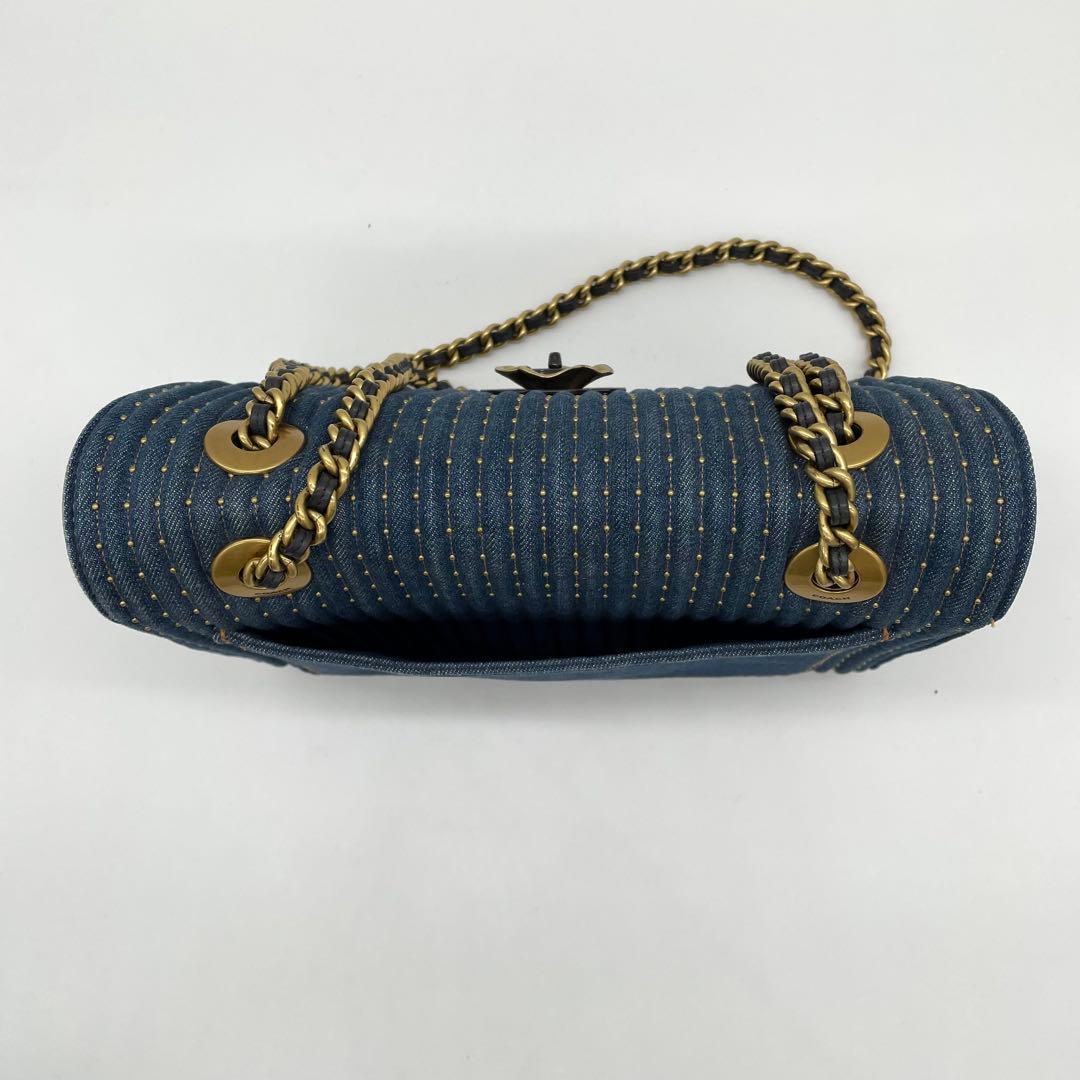 【極美品】コーチ　ショルダーバッグ　ティーローズ　ターンロック　デニム　青