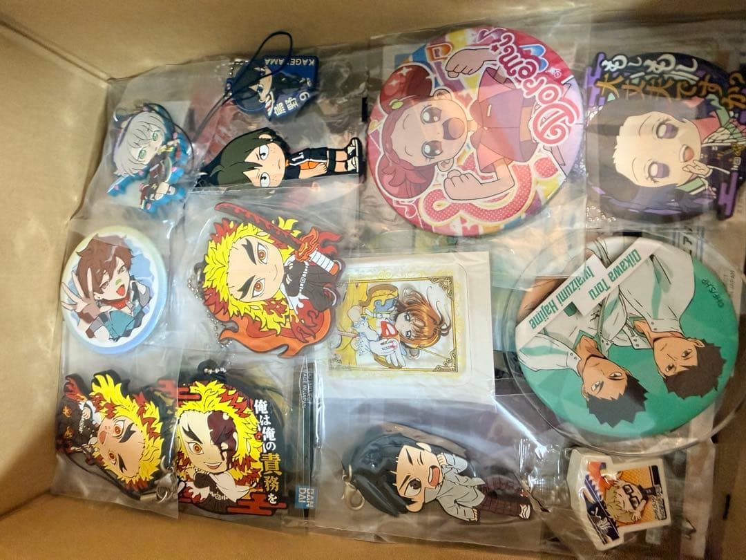 アニメグッズ ノンジャンル 雑貨　鬼滅の刃大量　まとめ売り 200点以上