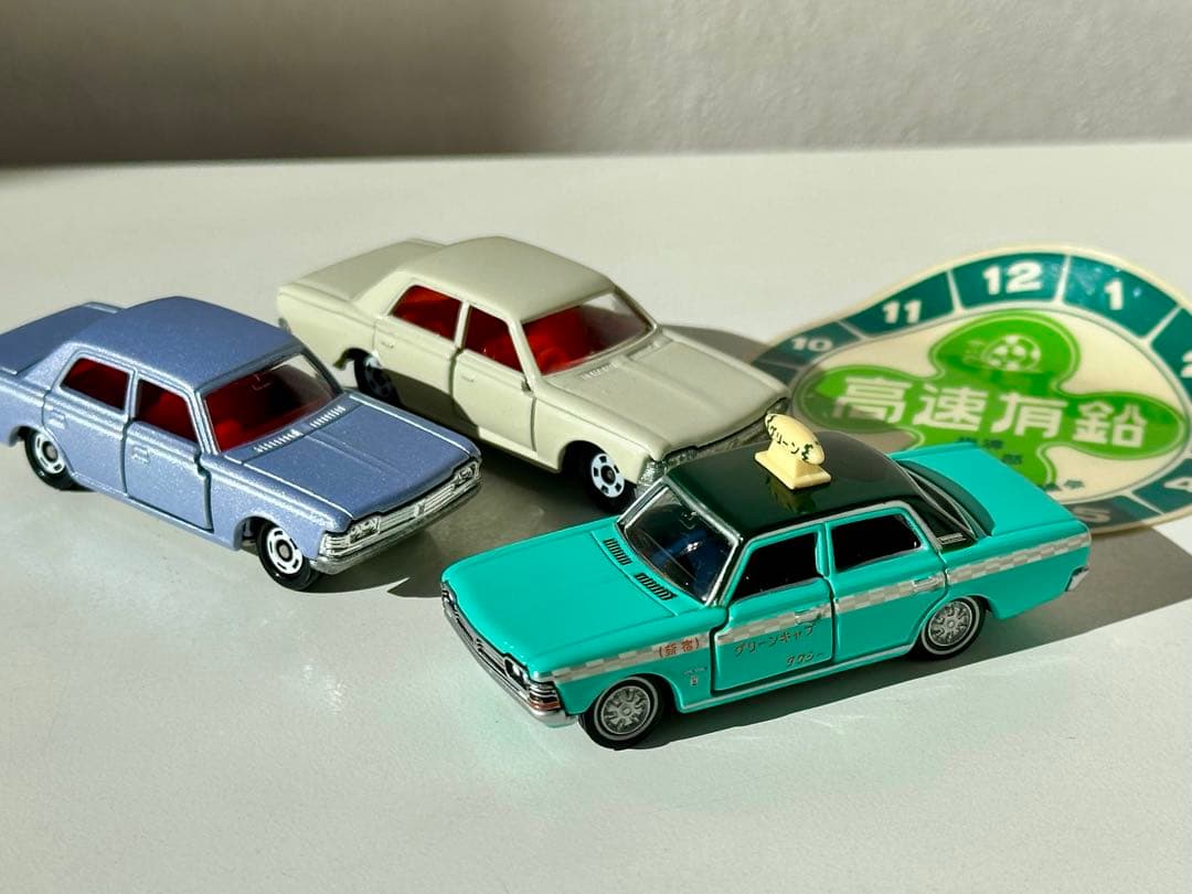 50クラウン　トミカ3台セット