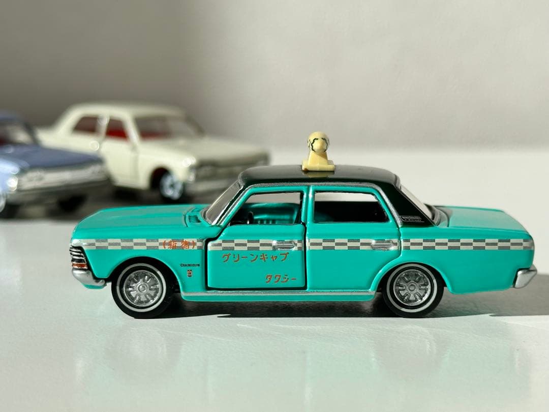 50クラウン　トミカ3台セット