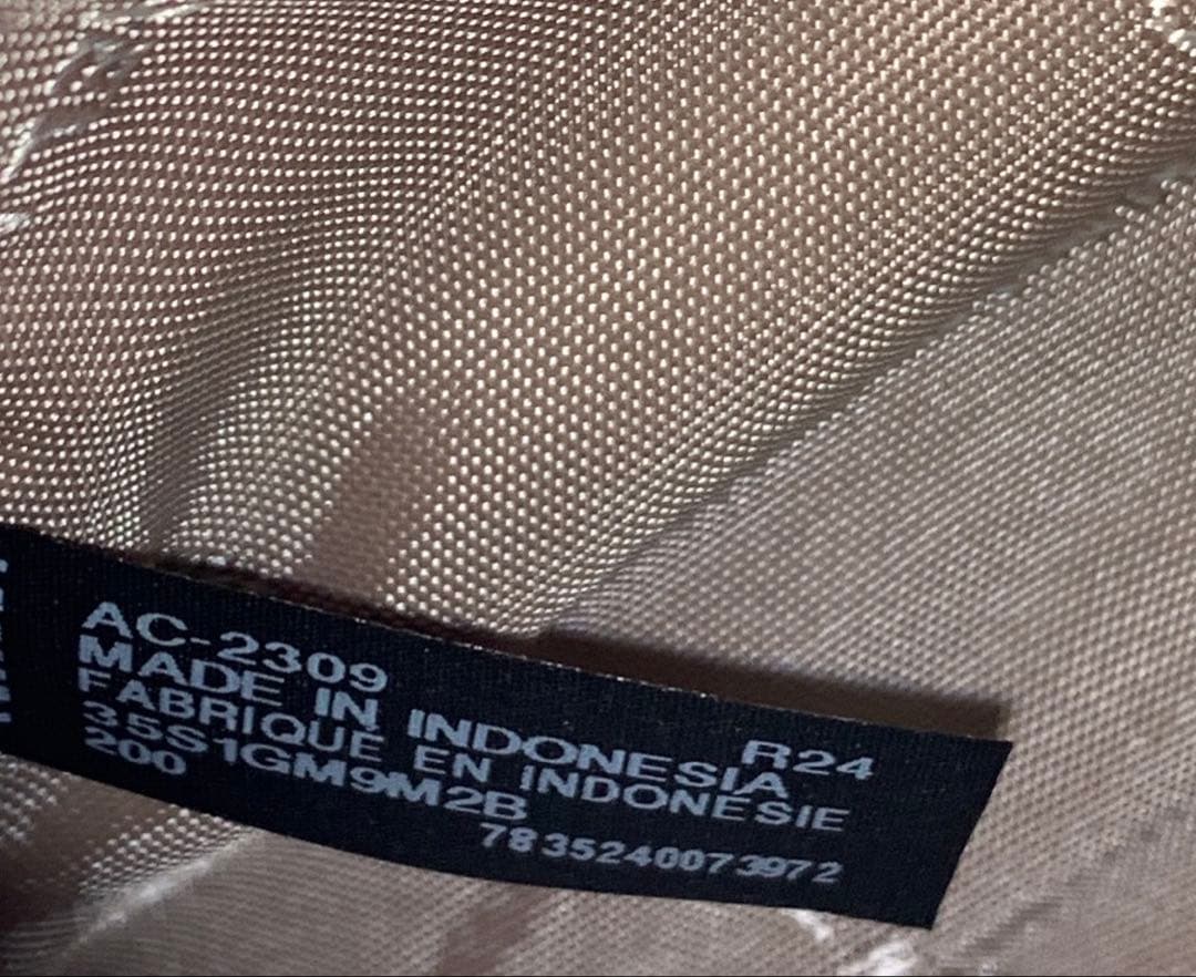 新品　巾着付き　マイケルコース ショッパートート クロスボディ ミディアム