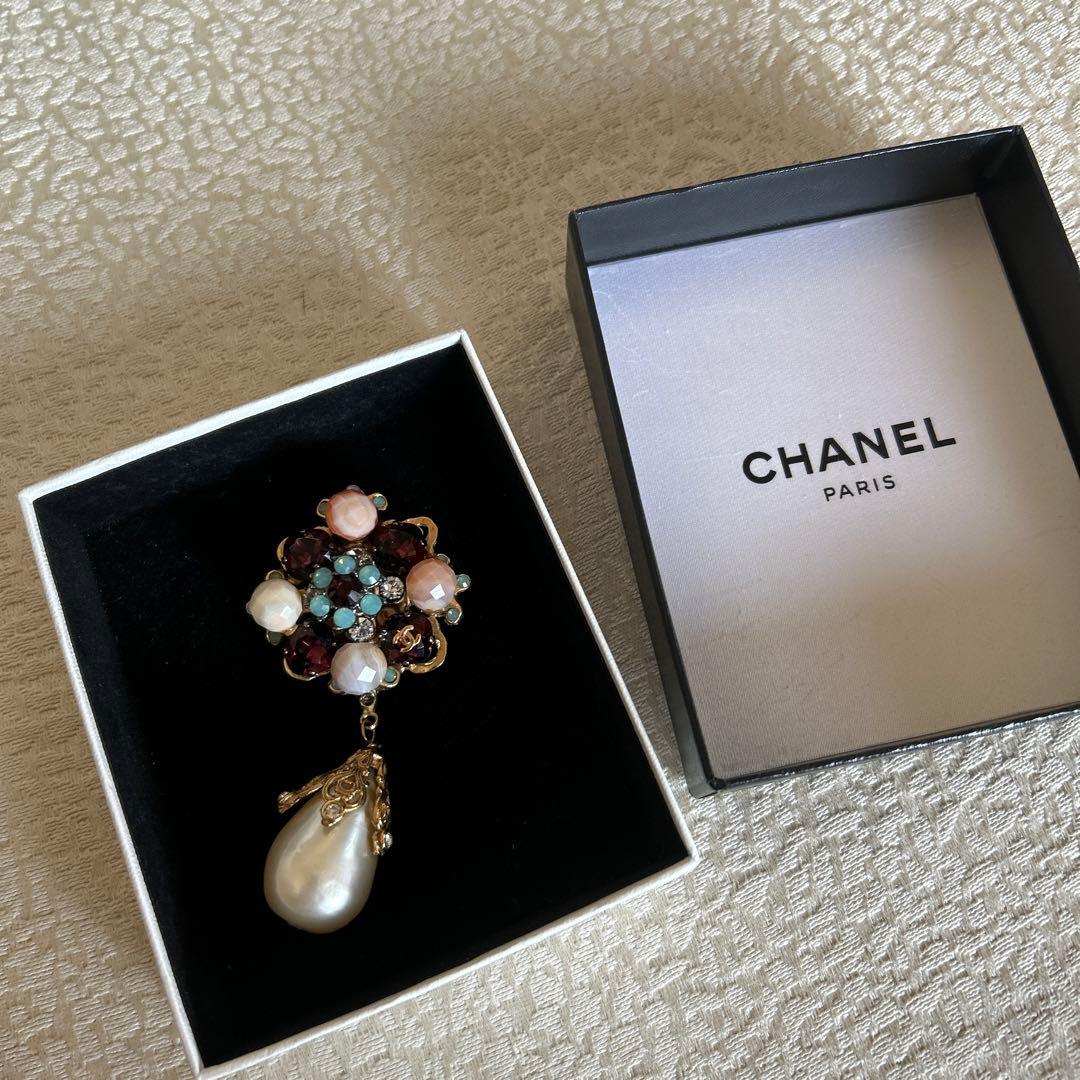 CHANEL フラワーブローチ 多色