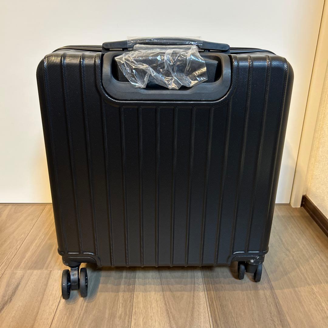 TIGERS ブラック キャリーケース