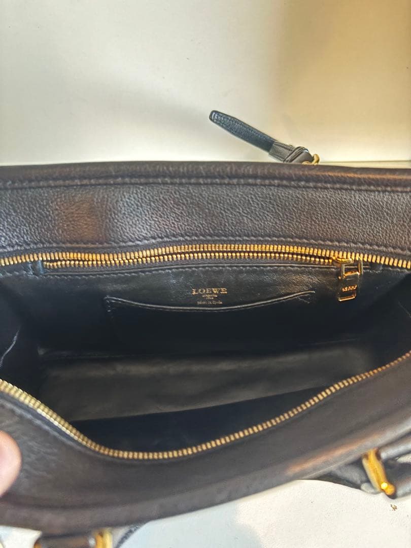 LOEWE アマソナ23 ブラック　レザーハンドバッグ