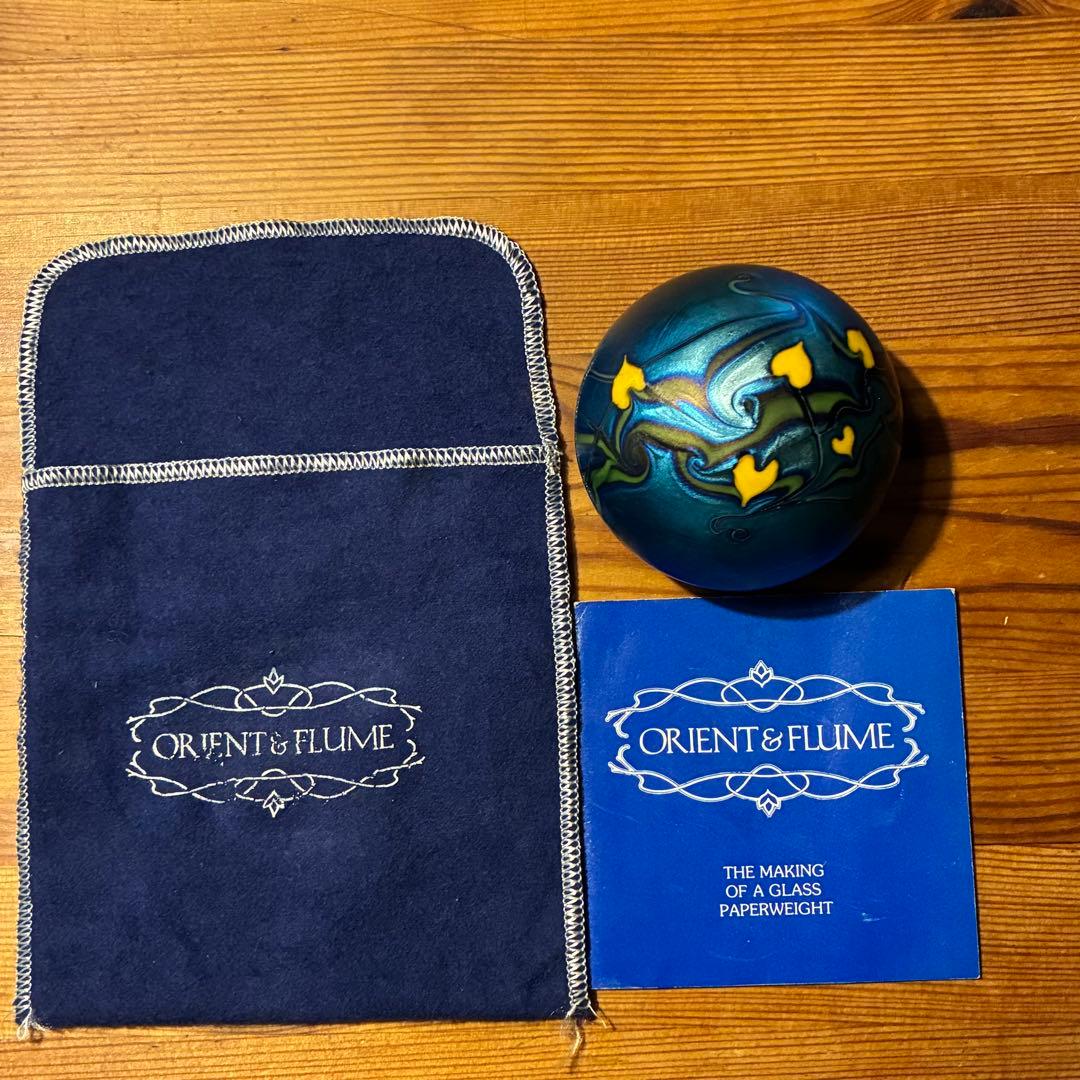 Orient & Flume Art Glass ガラス ペーパーウェイト