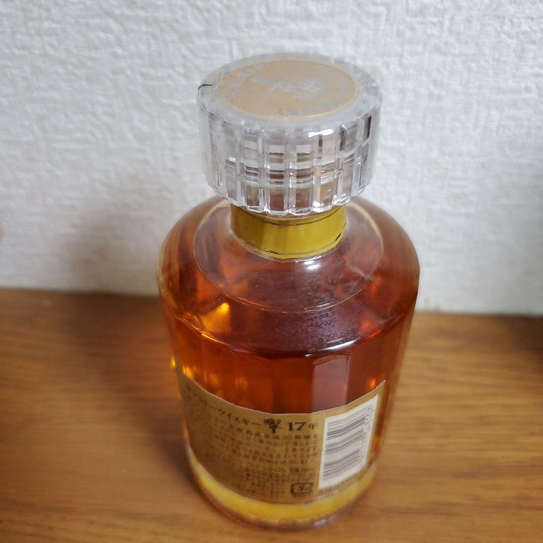 サントリー 響 17年 180ml 43%
