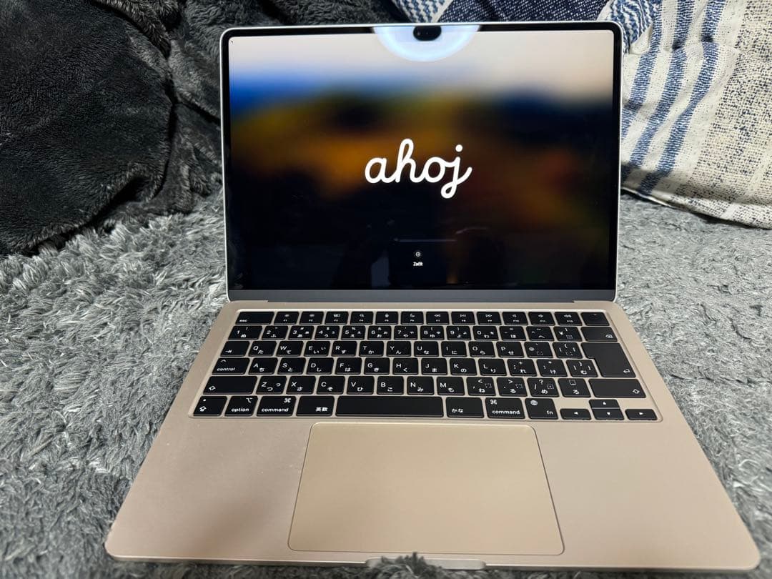 MacBook本体 MacBook Air M2 8G 256SSD