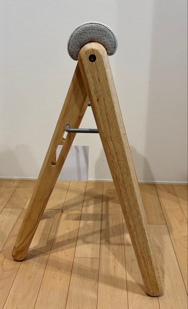 【未使用】TITTO フォールディングハイスツール　ベージュ