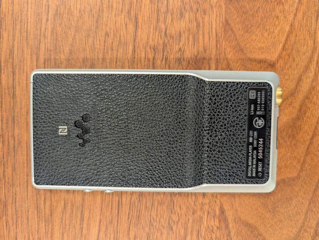 SONY NW-ZX1小キズのみ美品 ケーブルあり