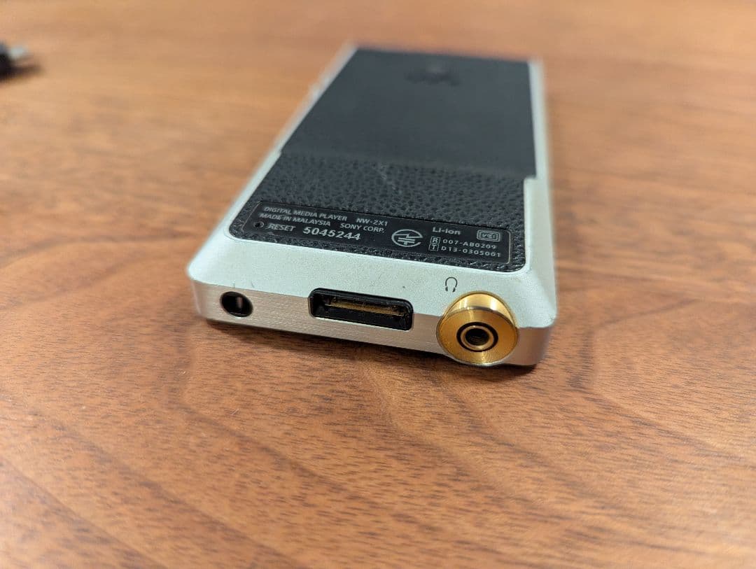 SONY NW-ZX1小キズのみ美品 ケーブルあり