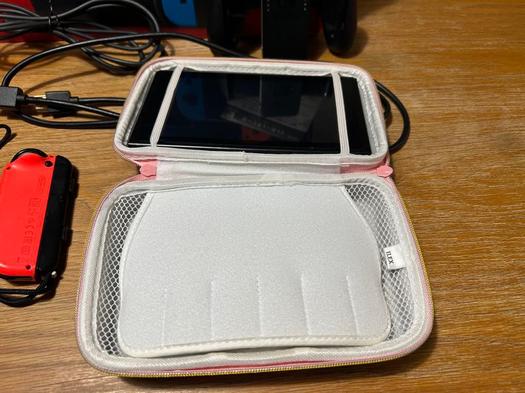 Nintendo Switch 本体 付属品完備 おまけ付き