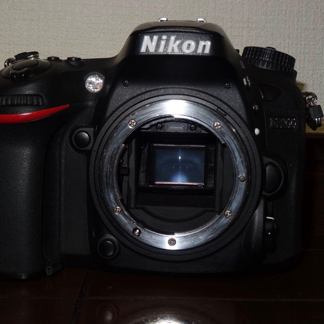 Nikon デジタル一眼レフカメラ　D7200