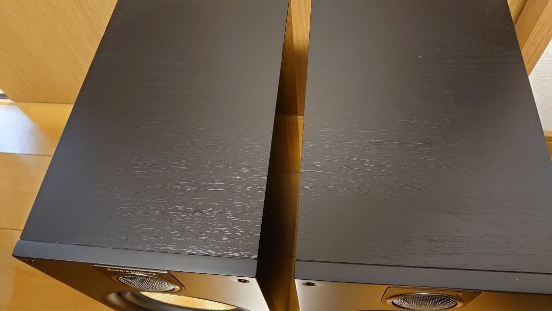 B&W スピーカー 685S2