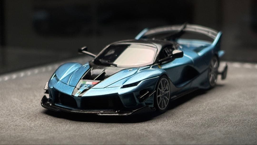 u2 1/64 フェラーリ FXXK evo アイスブルー