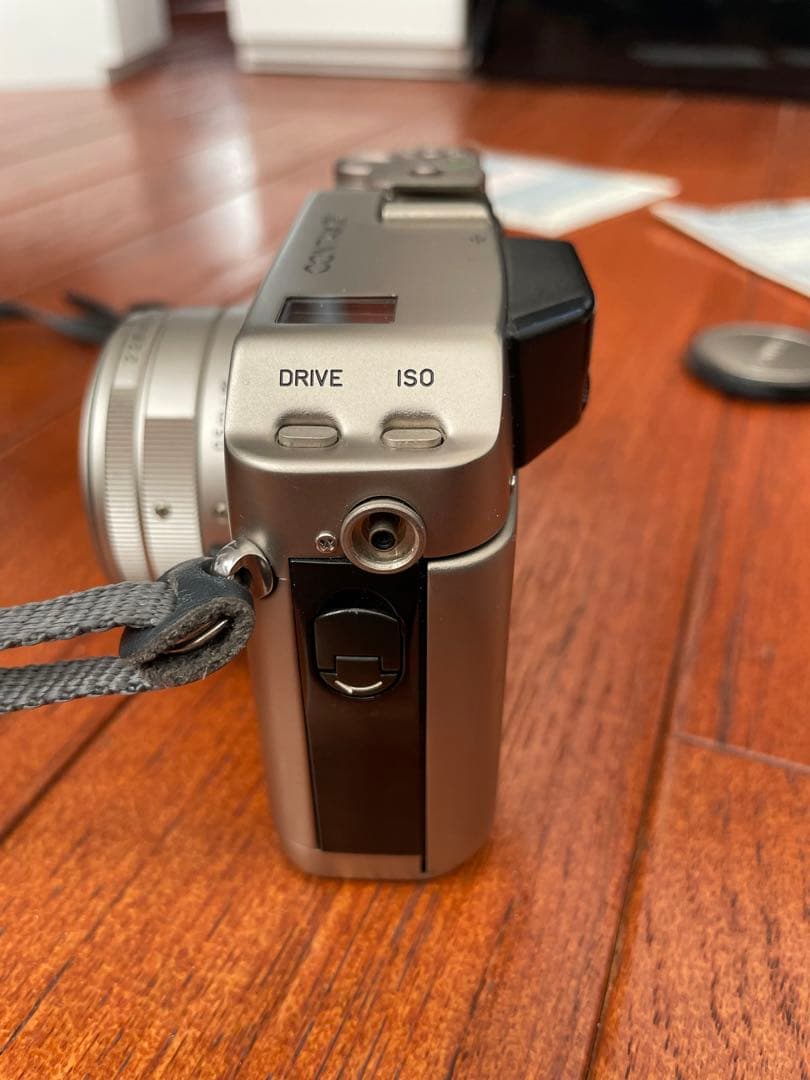 CONTAX G1＋35mm F2レンズ 、TLA 200フラッシュ、取説付