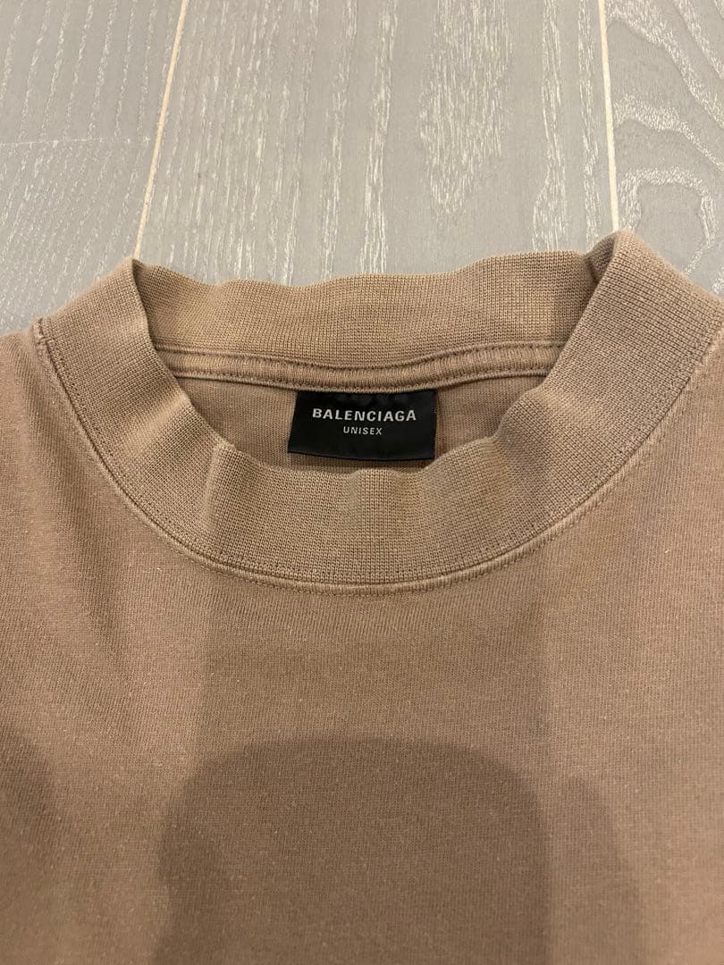 Balenciaga ベージュ ロゴ Tシャツ
