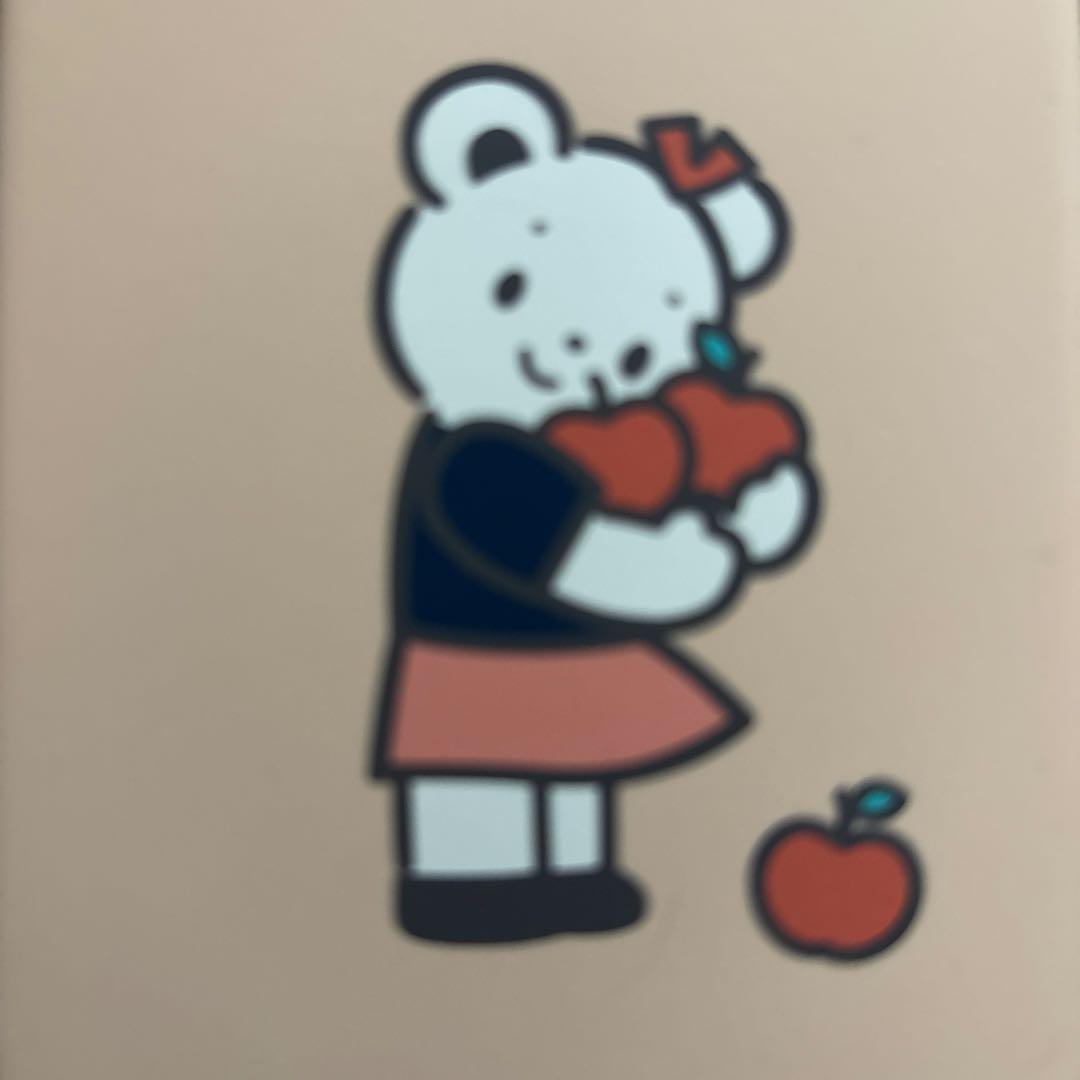 ファミリアiPhone15ケース