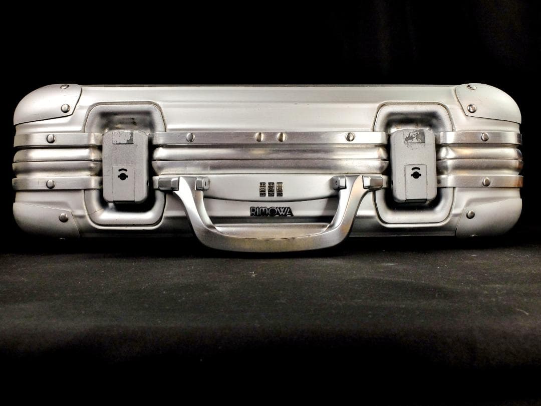 リモワ 旧盤『トパーズ』ボーディングケース （23L）青ロゴ