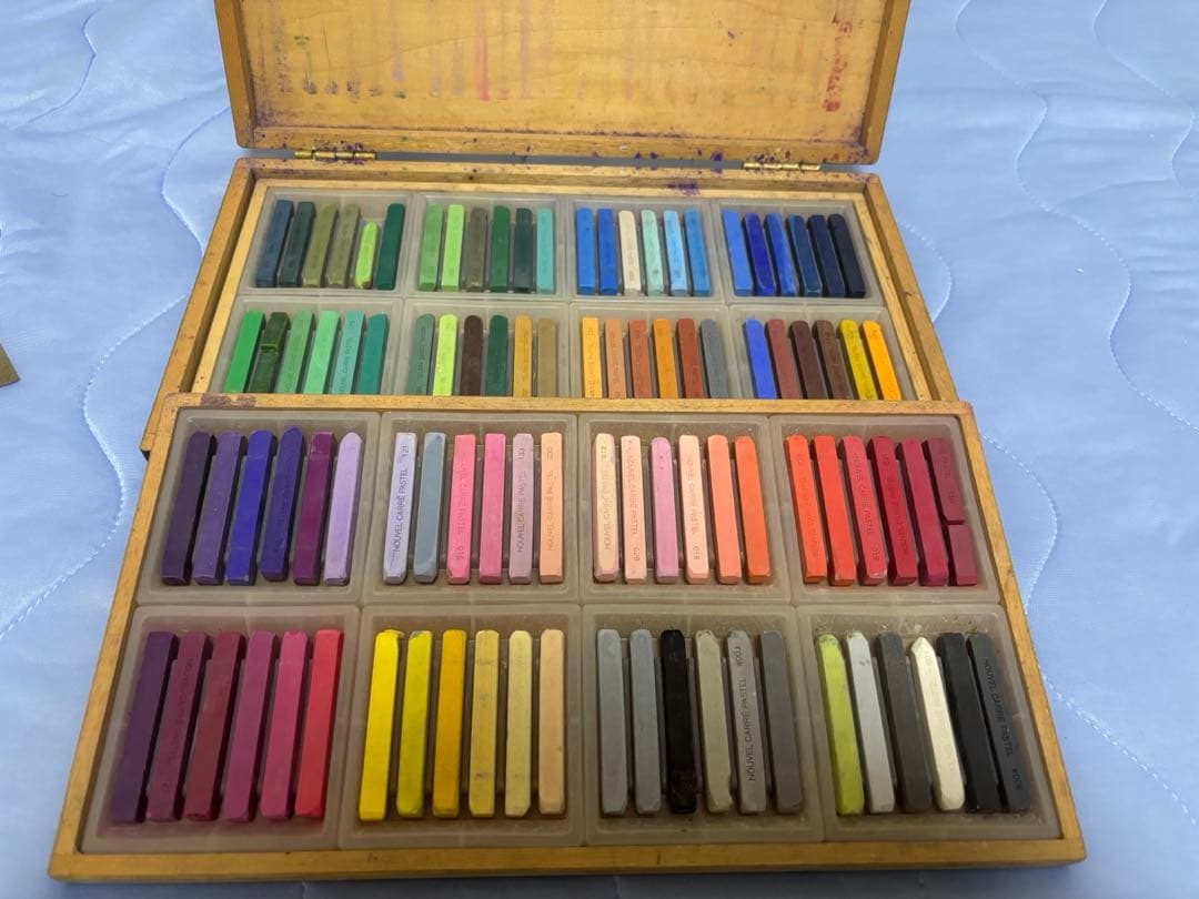 ターレンスジャパン(Talens Japan) ヌーベル カレーパステル 96色