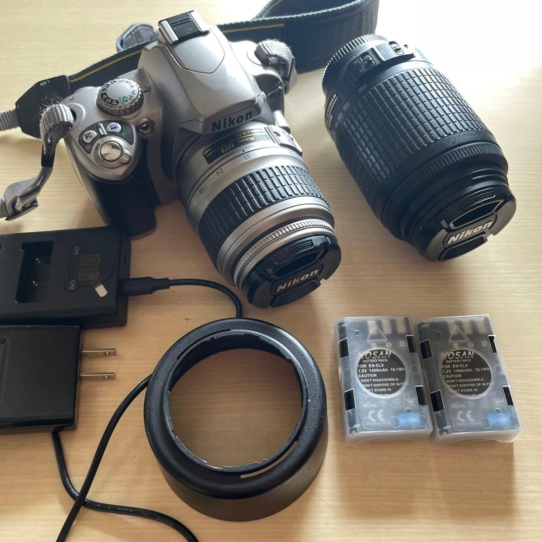 【最終値下！】Nikon D40 ダブルズームレンズ　シルバー