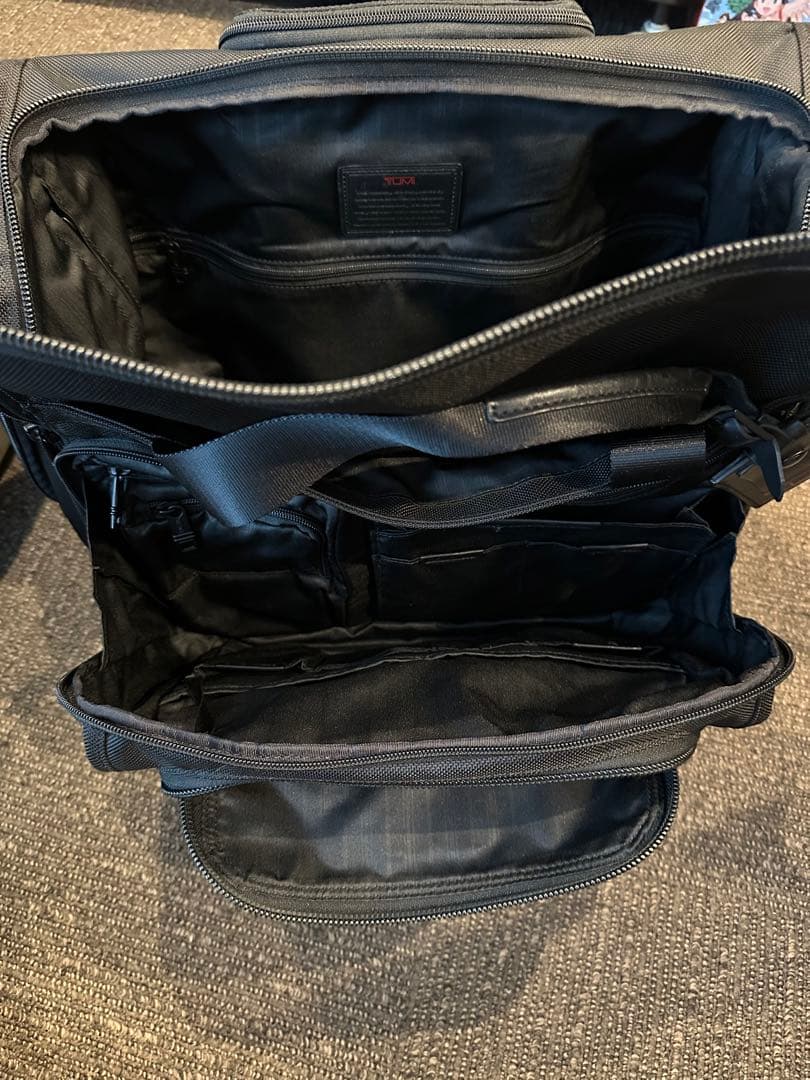 TUMI トゥミ コンパクトウィールドダッフル キャリーバッグ 国内購入正規品