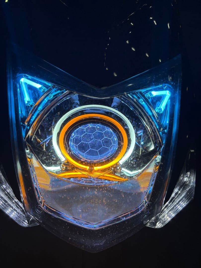 シグナス3型 デビルアイ ヘッドライト社外品