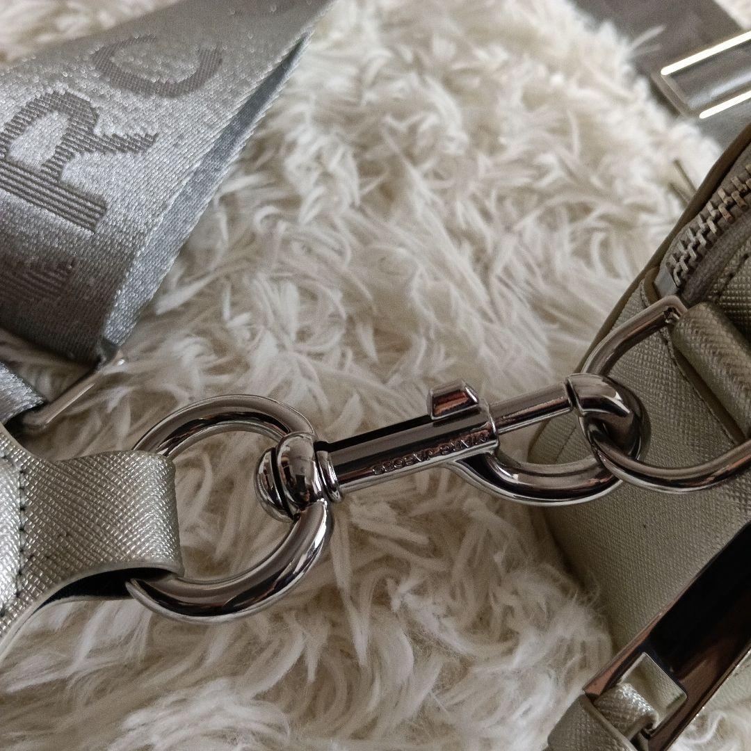 MARK JACOBSマークジェイコブスシルバーショルダーバッグ