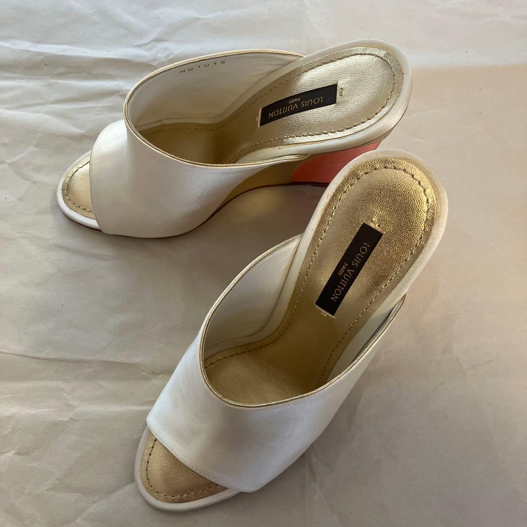 LOUIS VUITTON パールホワイト シルクミュール