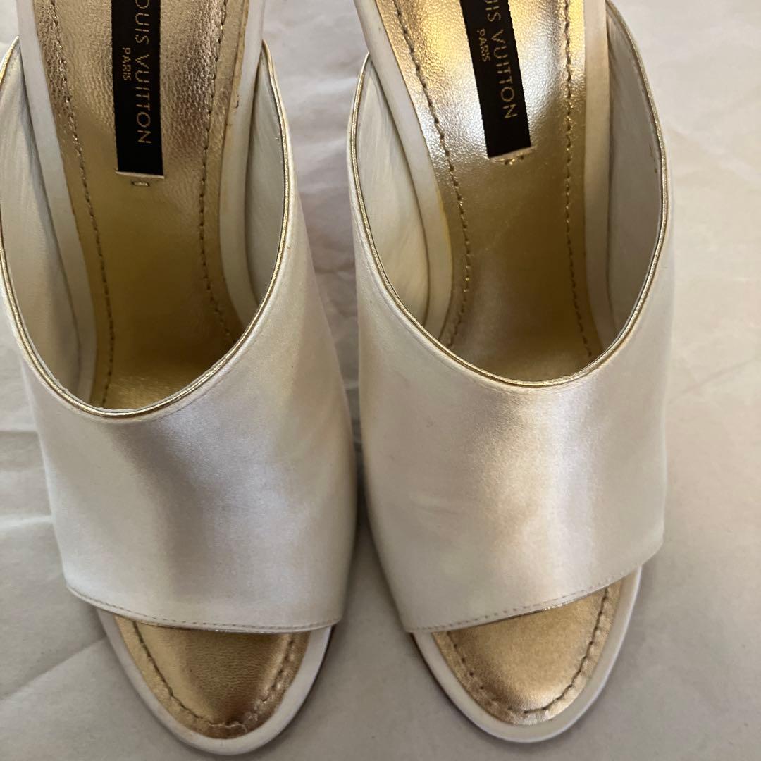 LOUIS VUITTON パールホワイト シルクミュール