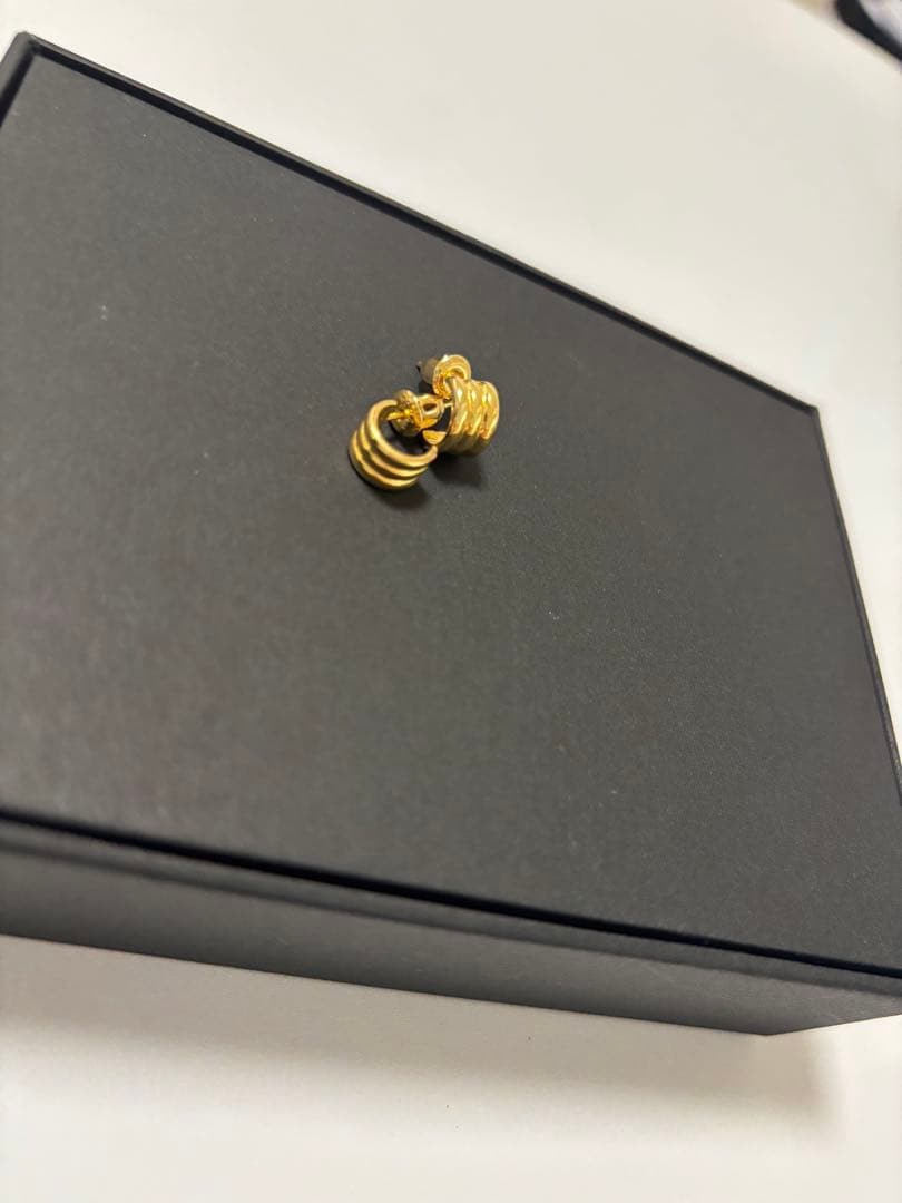 daughters jewelry / Coil studs ピアス(両耳用)