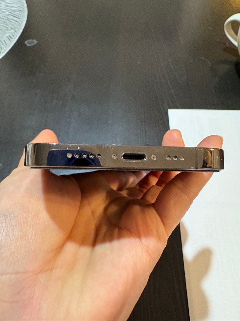 Apple iPhone 13 Pro グラファイト 本体カバー付き最終値下げ